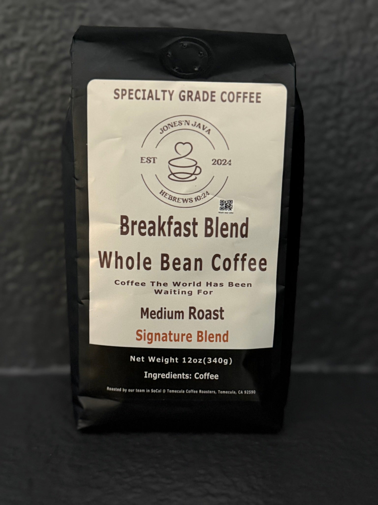 Breakfast Blend whole bean coffee by Jones’N Java, medium roast specialty coffee.